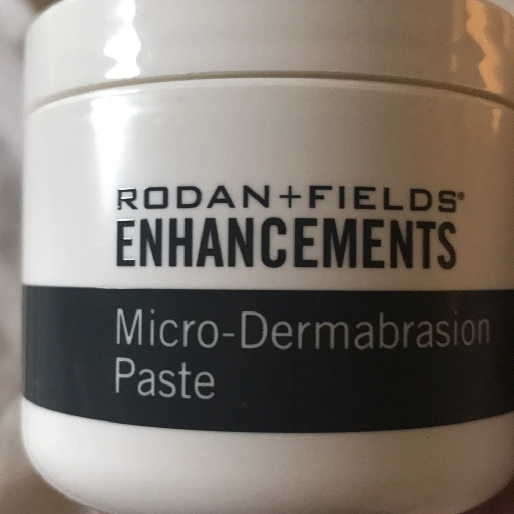 Rodan & Fields skincare micro dermabrasion paste